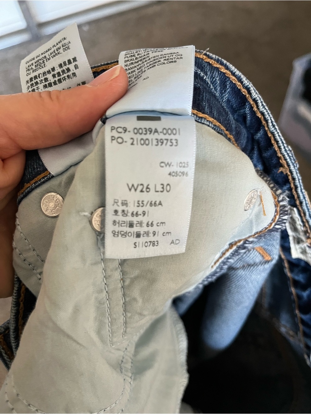 Levi’s Baggy Dad Barrel Wide-Leg Women's Jeans - Picture 4 of 5